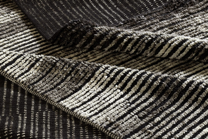 VESTIGE GRANITE Rug detail image