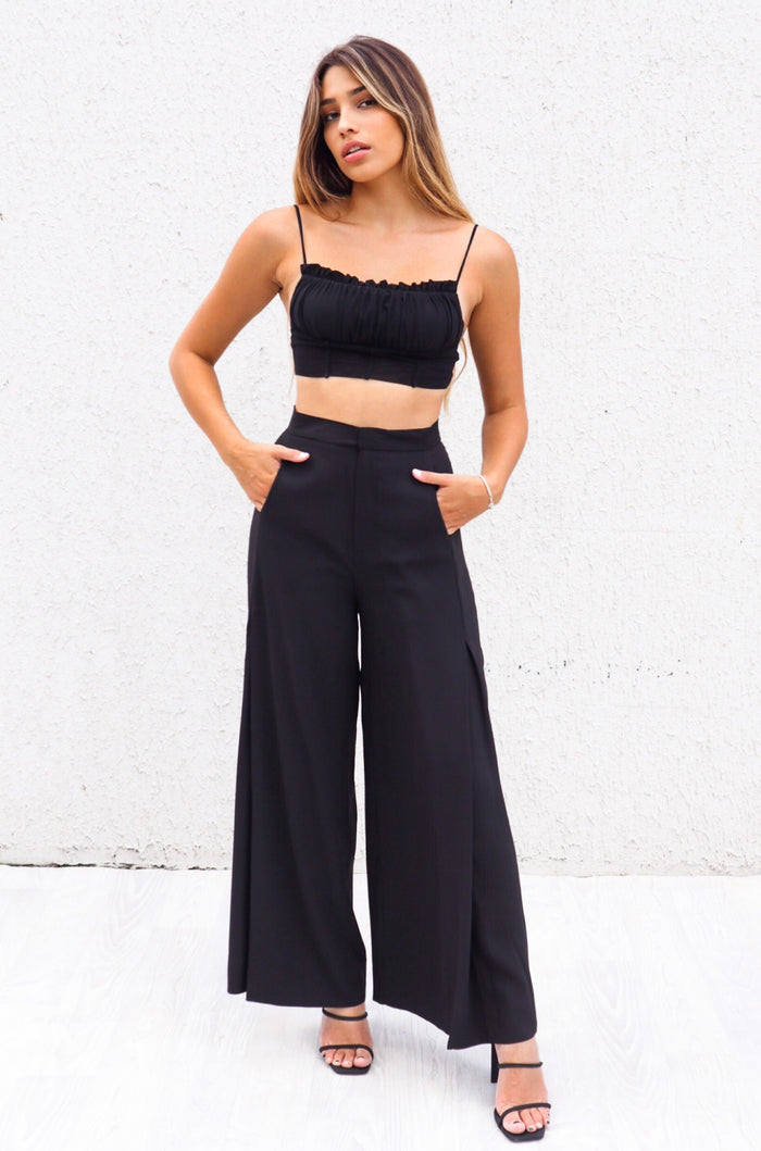 Alae Crop Top - Black - Runway Goddess