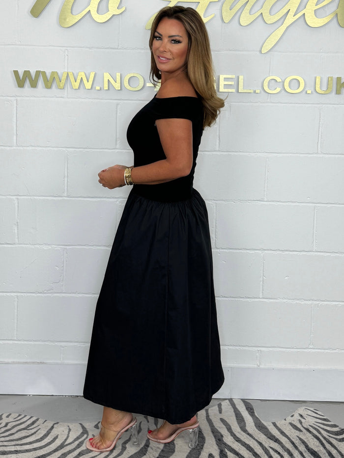 Black slash neck t-shirt style maxi dress