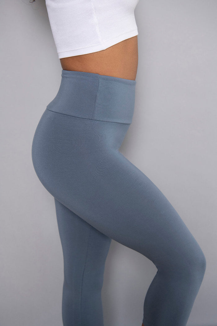 Capri Lightweight Leggings - Steel Blue