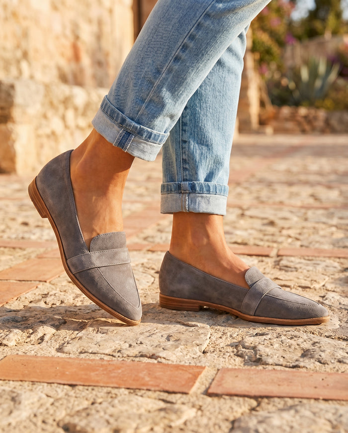 dana-orthopedic-suede-loafers-gray-1
