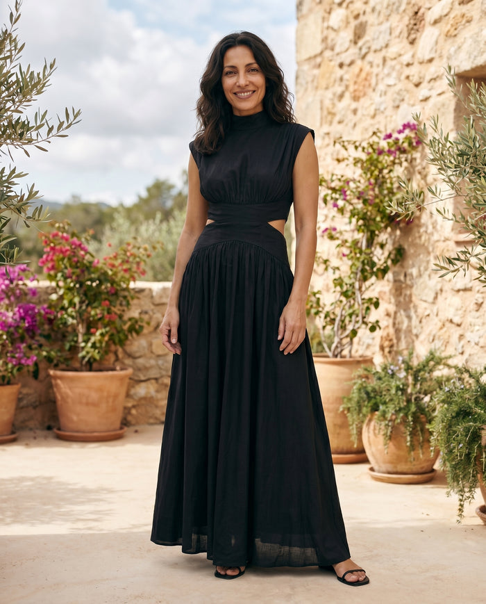 Ella - Elegant Maxi Dress — hero shot