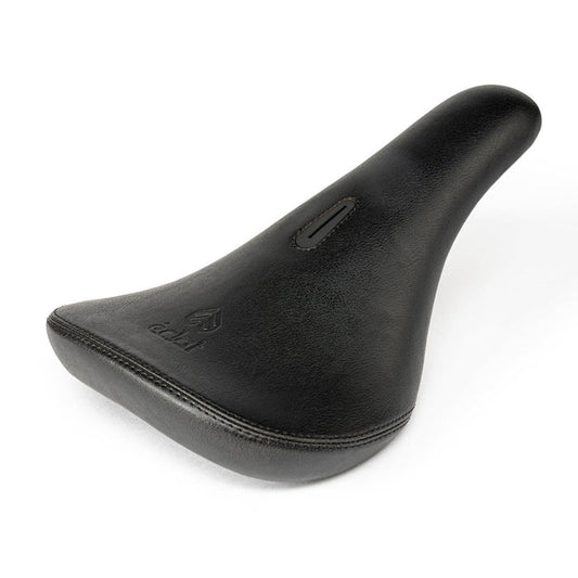 Exile Pivotal Seat