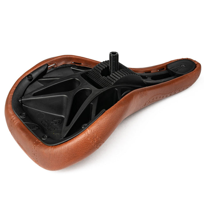 Exile X Tyson Pivotal Seat