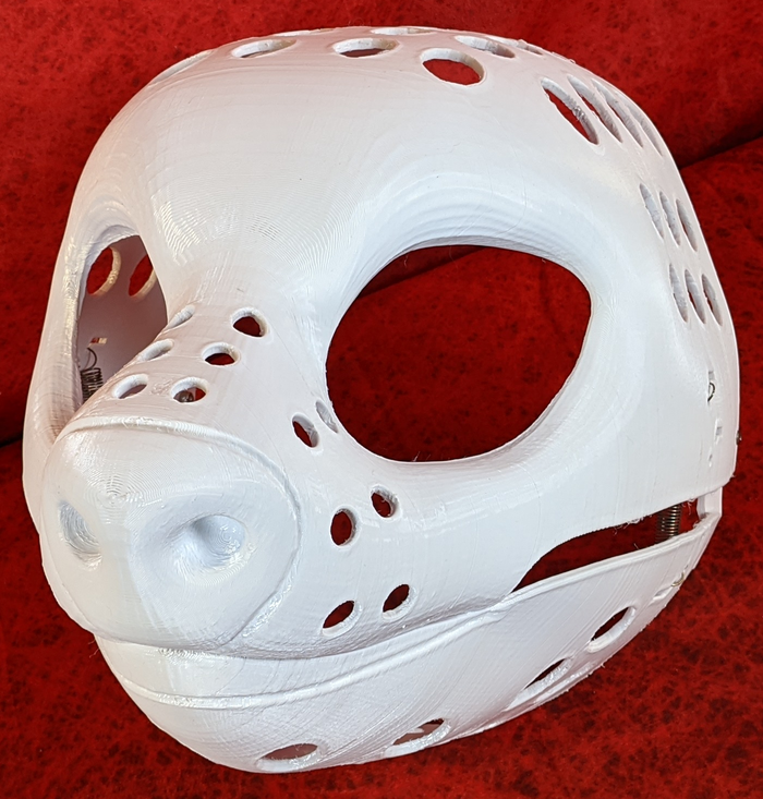 Feminine Sloth Head Base