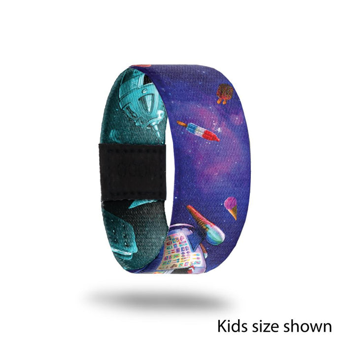 Outside Design of Ice Cream Float (kids size): purple night sky with a floating variety of colorful ice cream