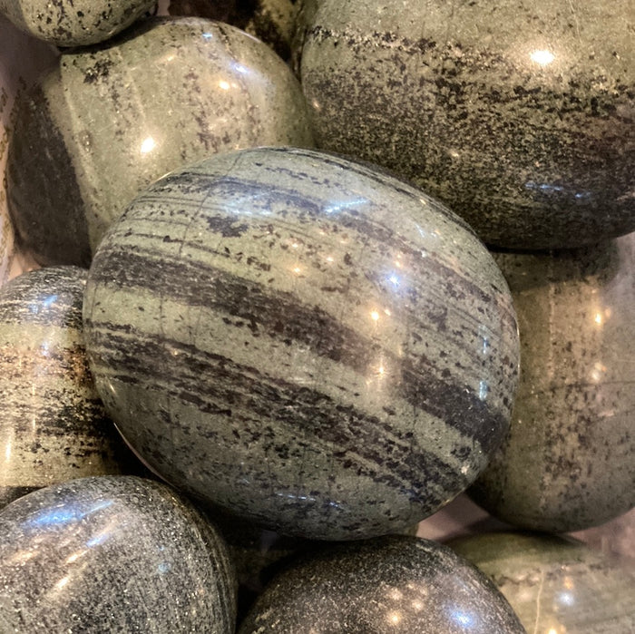 Kambaba Jasper palm stone