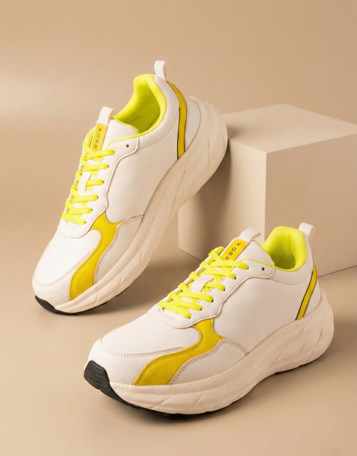 Mens sports shoes snekers
