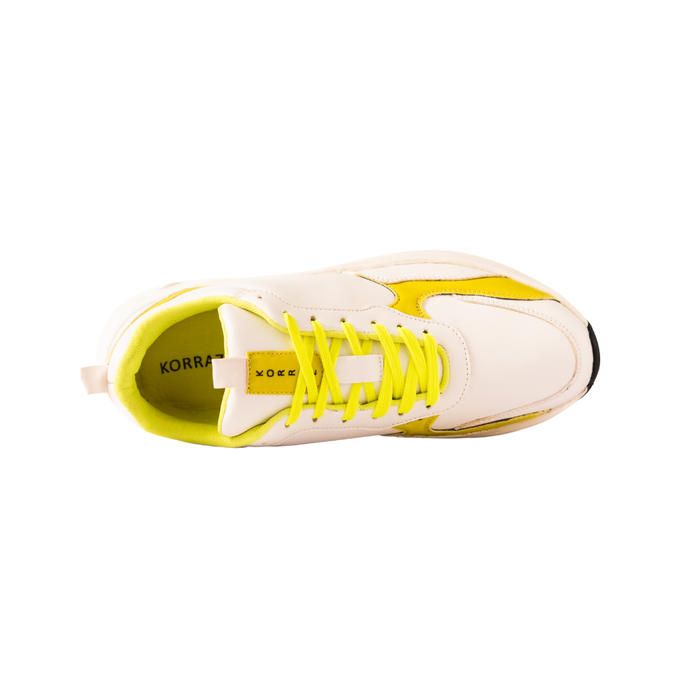 Mens sports shoes