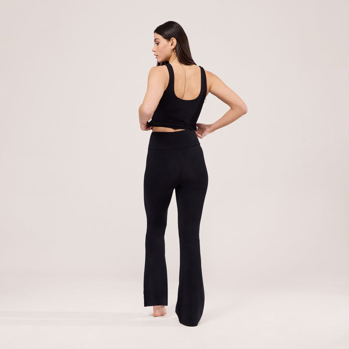 Lightweight Flare Leggings - Black