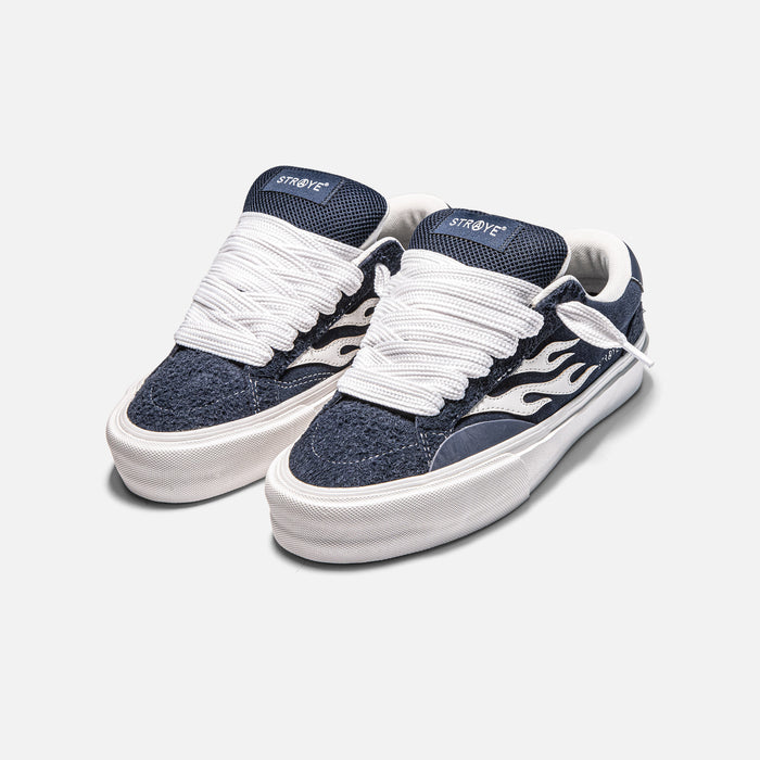 LOGAN PUFF - NAVY | Hero View