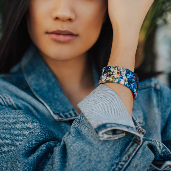 Love Is Alive-Sold Out-ZOX - This item is sold out and will not be restocked.