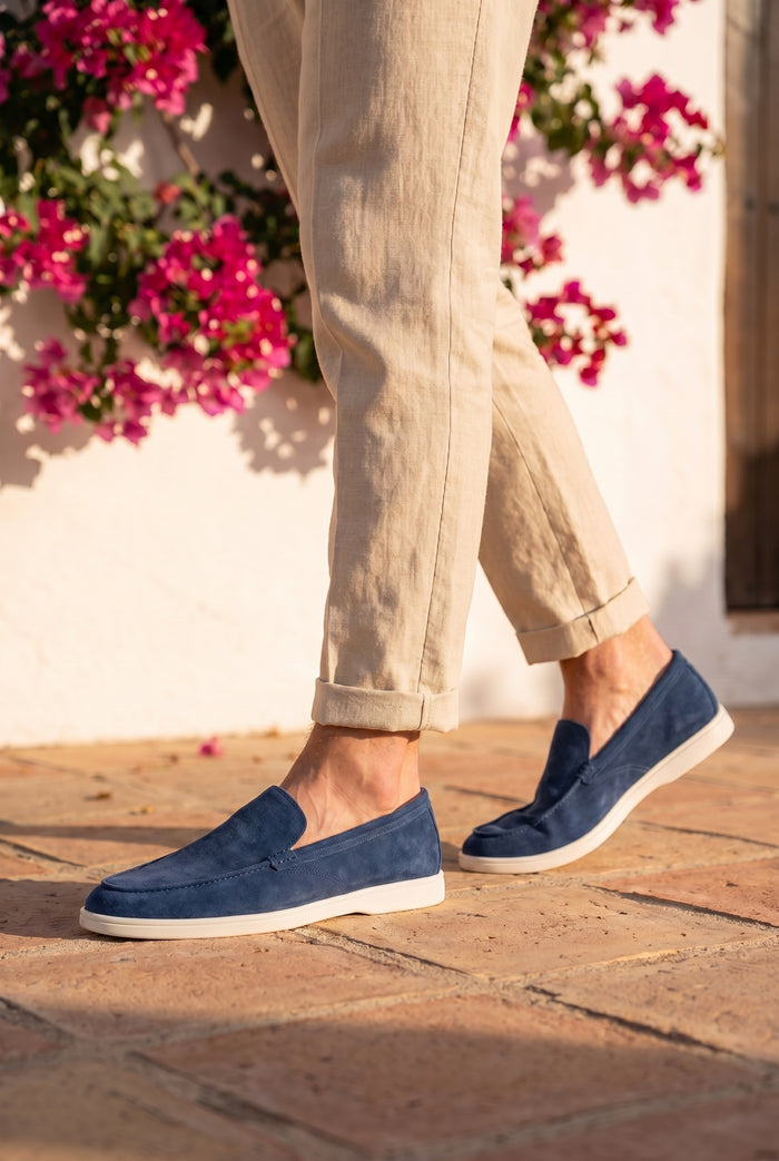 Dark Blue / 37