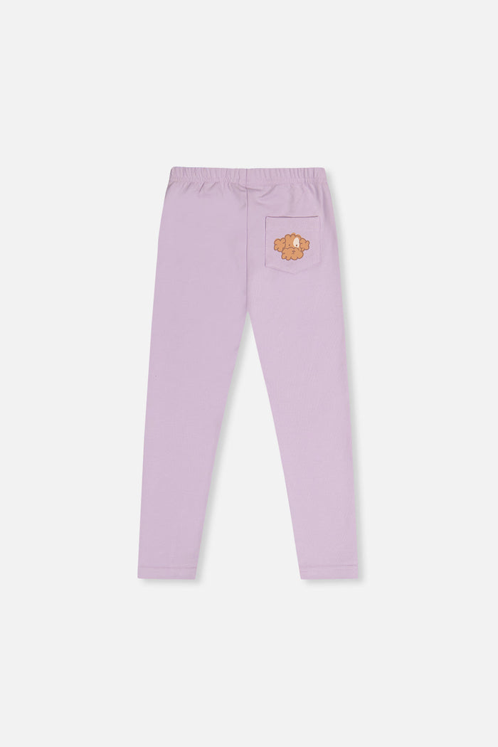 Deux par Deux girls' lavender organic cotton leggings with poodle-face pocket, back view