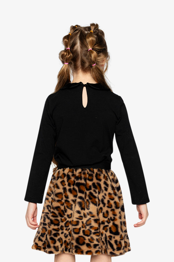 Lookbook: child in the black Peter Pan collar organic cotton tee by Deux par Deux