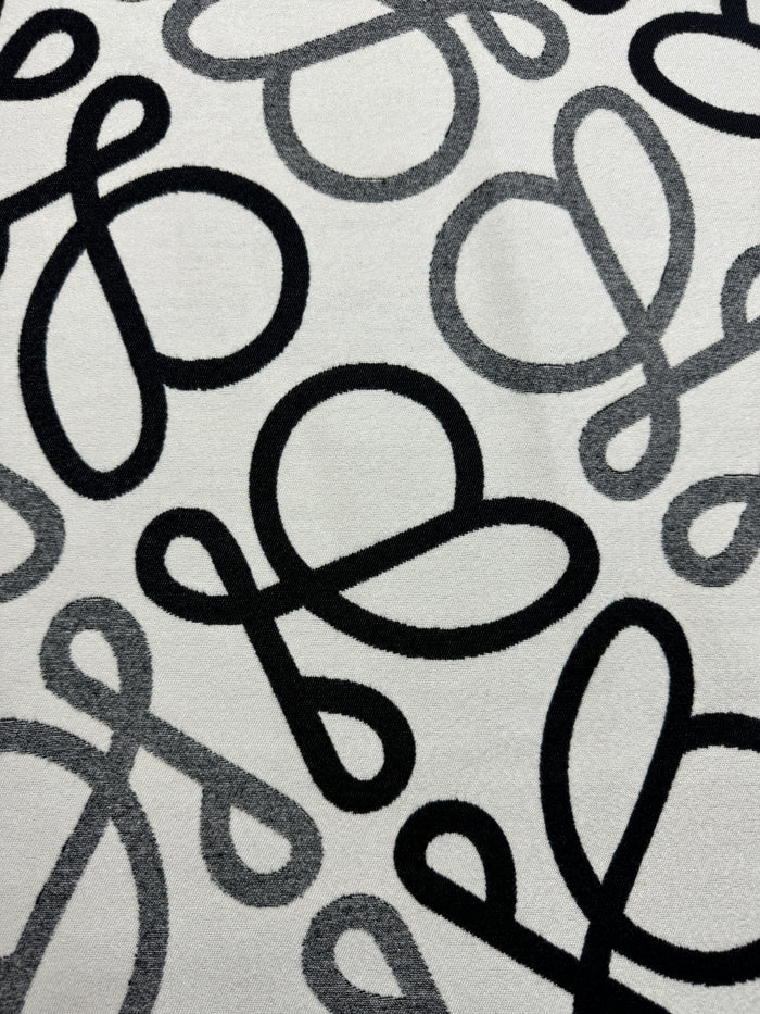 Reversible Swirl Detail Scarf