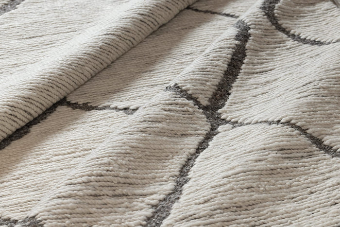 SHOWA WHITE BLACK Rug detail image