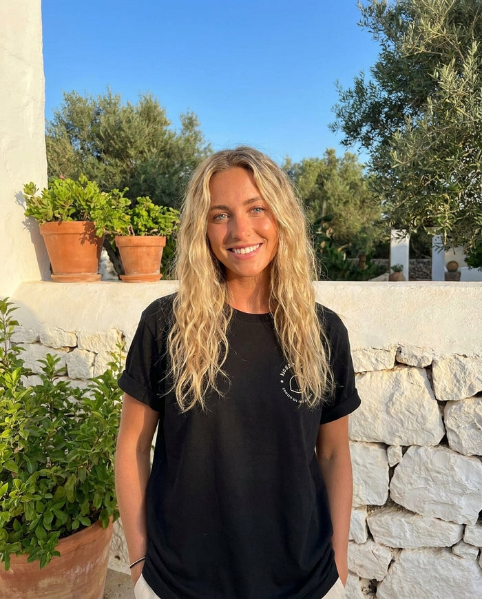 sophie-lemon-tshirt-black-1