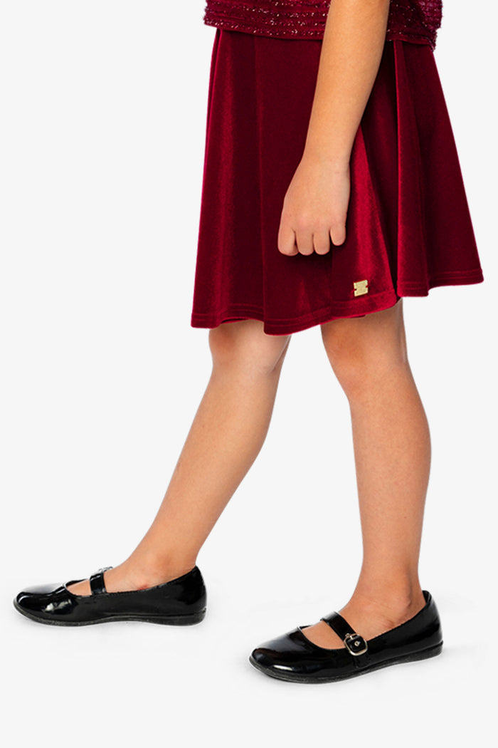Model wearing the Velvet Skirt Red by Deux par Deux, photo 2