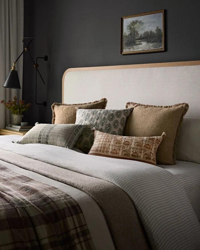 Willowmere Pillow