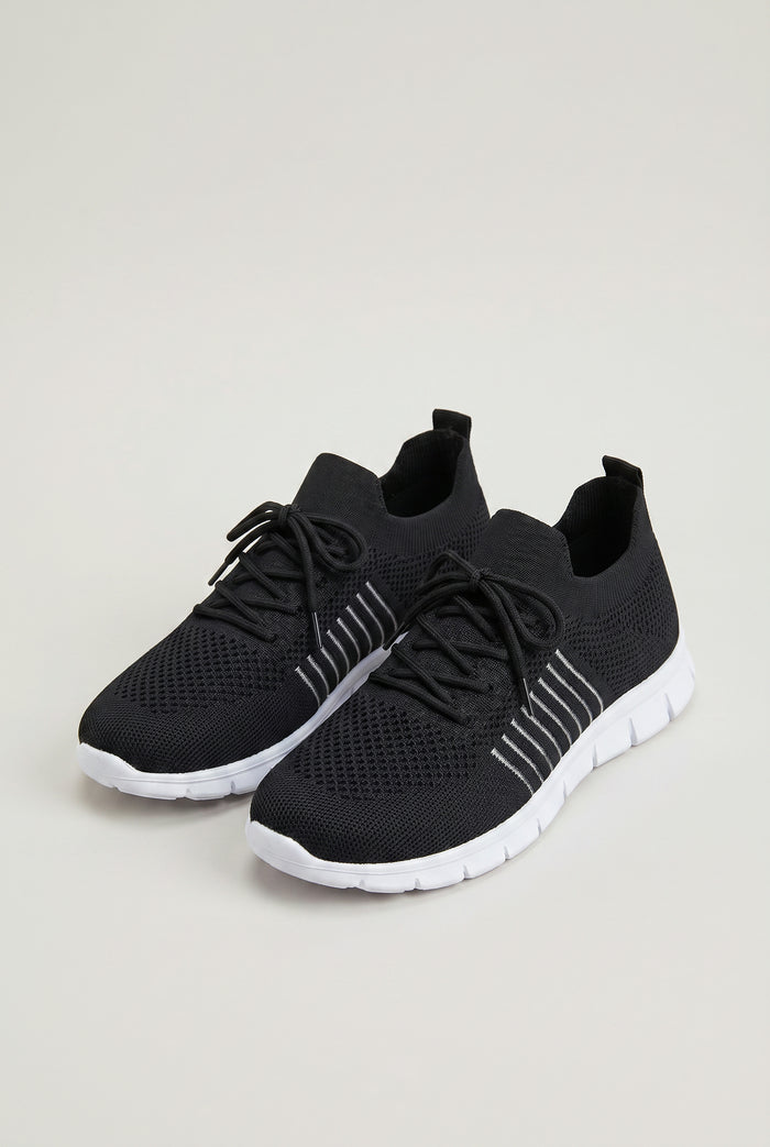 Black / 35