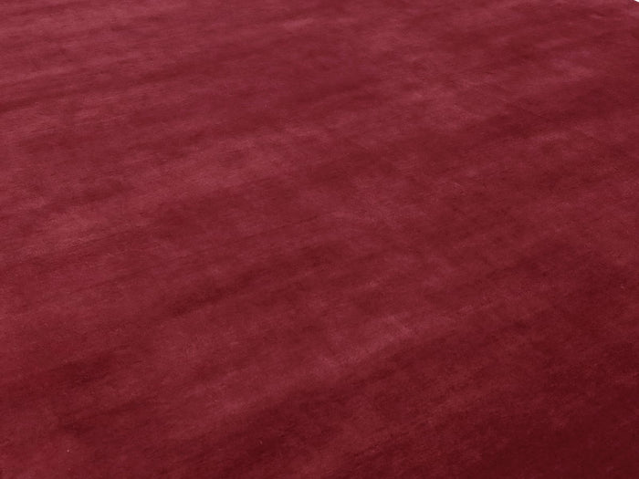 WOOL AND SILK SOLID SCARLET AT